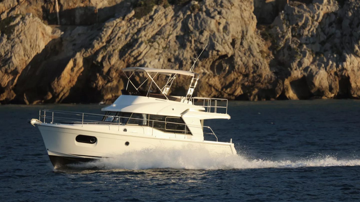 Swift Trawler